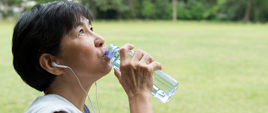 Idade avançada e ressecamento da pele