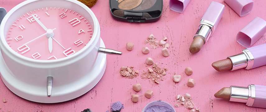 Os perigos da maquiagem vencida